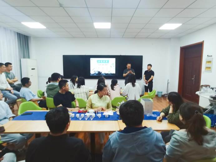 9b4dbc6c7fcd8ad34b2b5c58e41bdf4